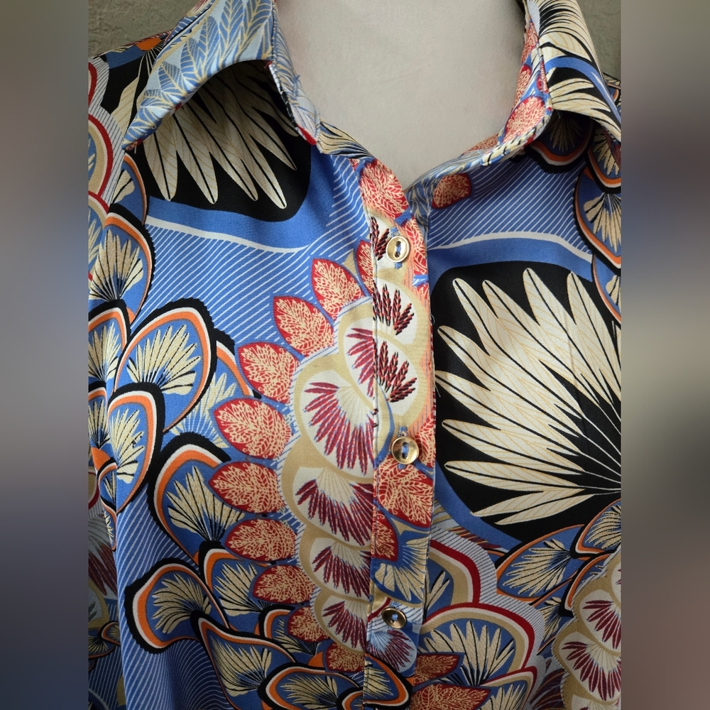 EeSome Big Fan Shirt, Medium - Picture 4 of 9